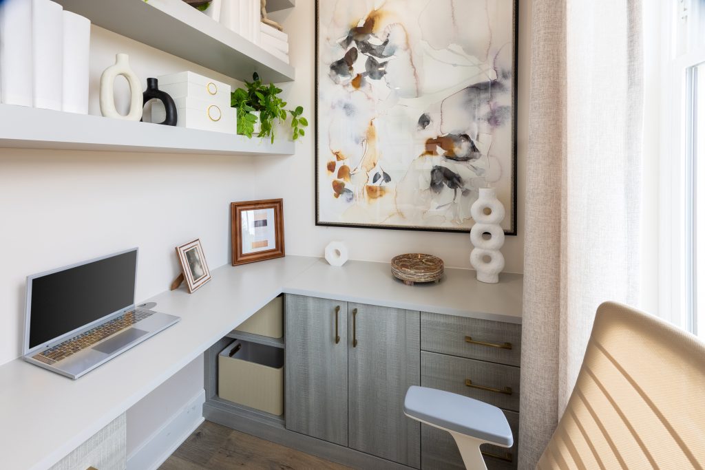 Custom home office cabinetry 