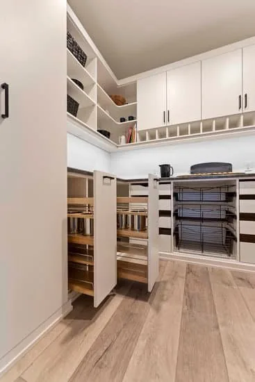 Pantry design image for OC Tailored Closet